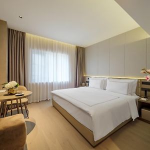 Superior king-size bed Room